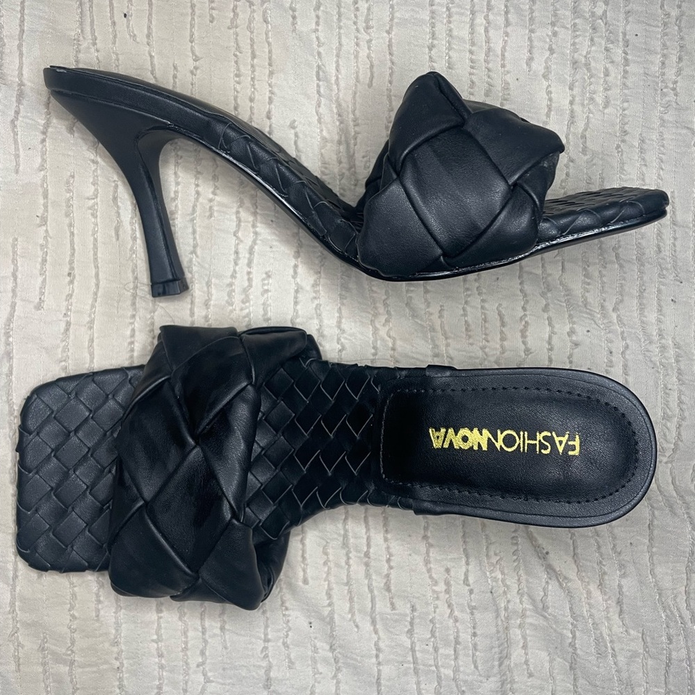 Pretty little thing- Black mule heels size 6.5 women’s